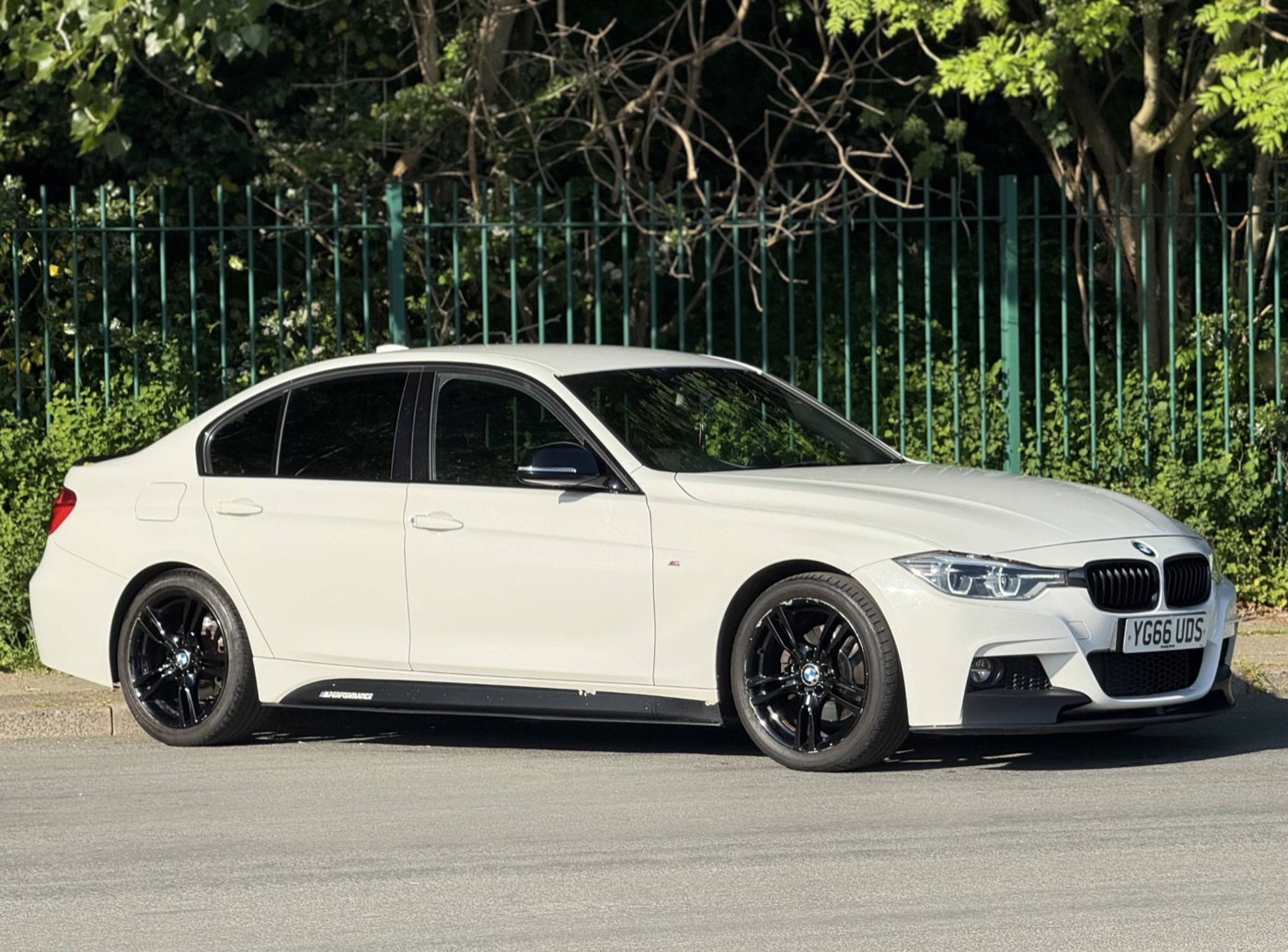 White BMW 3 Series M Sport for sale at Autoline MCR